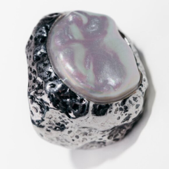 Zara Jewelry - Zara Pearl Effect Maxi Ring